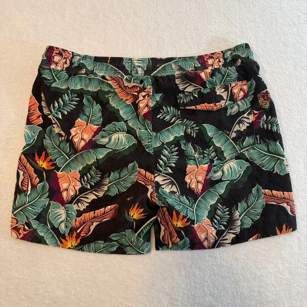 Diamond Supply Co Mens Tropical Corduroy Swim Trunks Black Floral Size L 34
